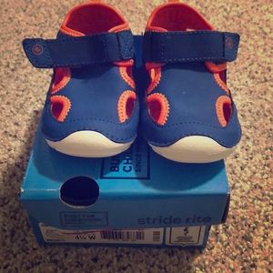 Stride Rite water shoes 4.5 wide